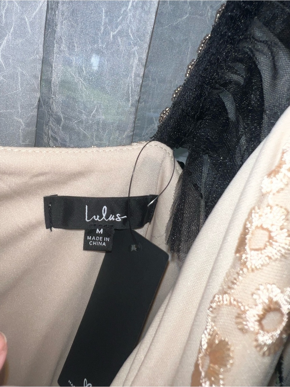 NWT Lulu's Beige Midi Dress with Black & Blue Floral Embroidery - Picture 5 of 9